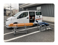 車いすのまま乗り降りできます